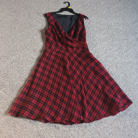 Ralph Lauren  Crossed Chest Lined Midi Swing Dress. - Picture 1 of 7